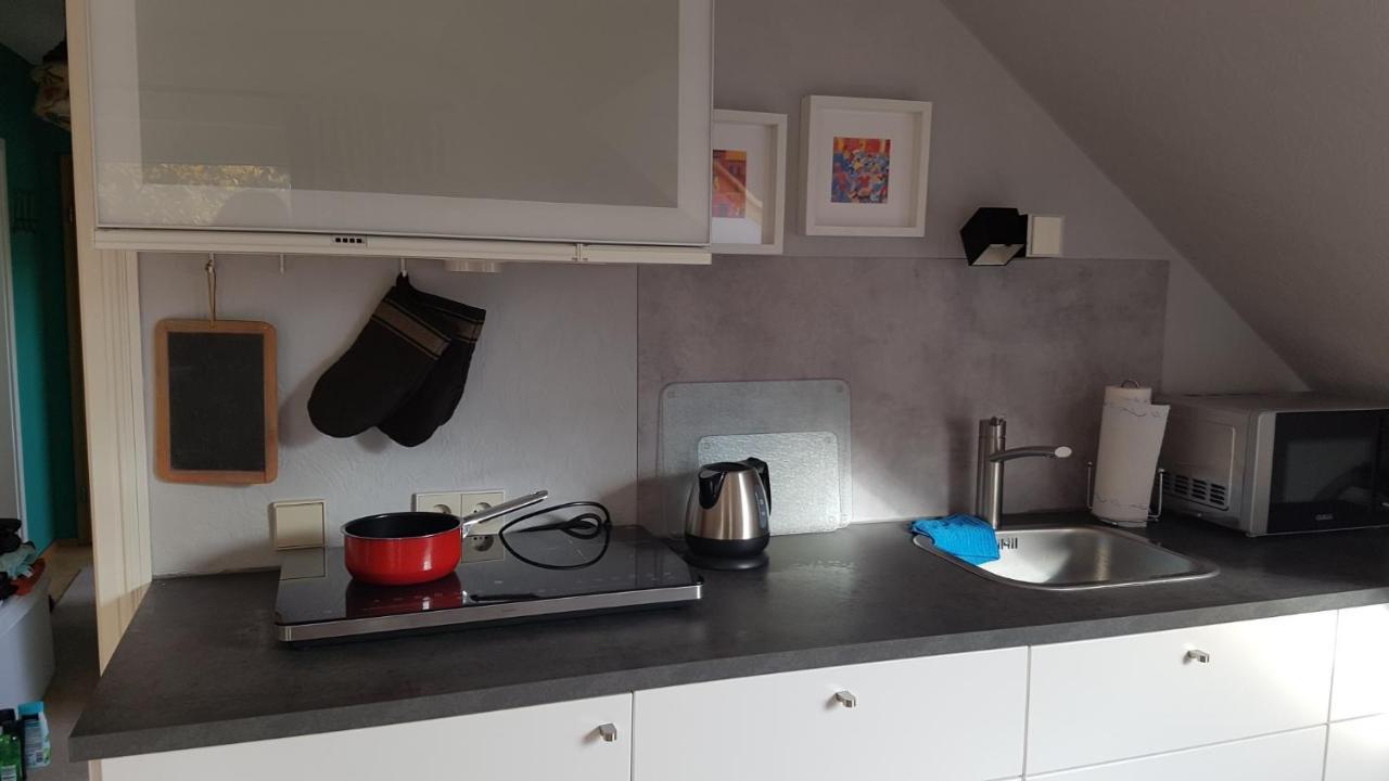 Nettes Appartment In Langenhagen Ганновер Экстерьер фото